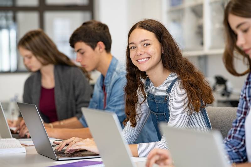 Comment sélectionner les garanties d'une mutuelle santé pour orthodontie afin de couvrir les soins dentaires de ses enfants au Havre ?