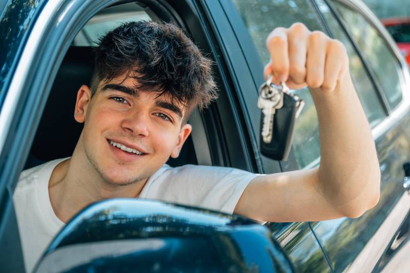 Assurance au kilomètre avis à Octeville-sur-Mer : découvrez une solution économique adaptée aux résidents circulant peu avec leur véhicule personnel durant l'année.